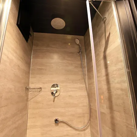 Hotel The Black 3*